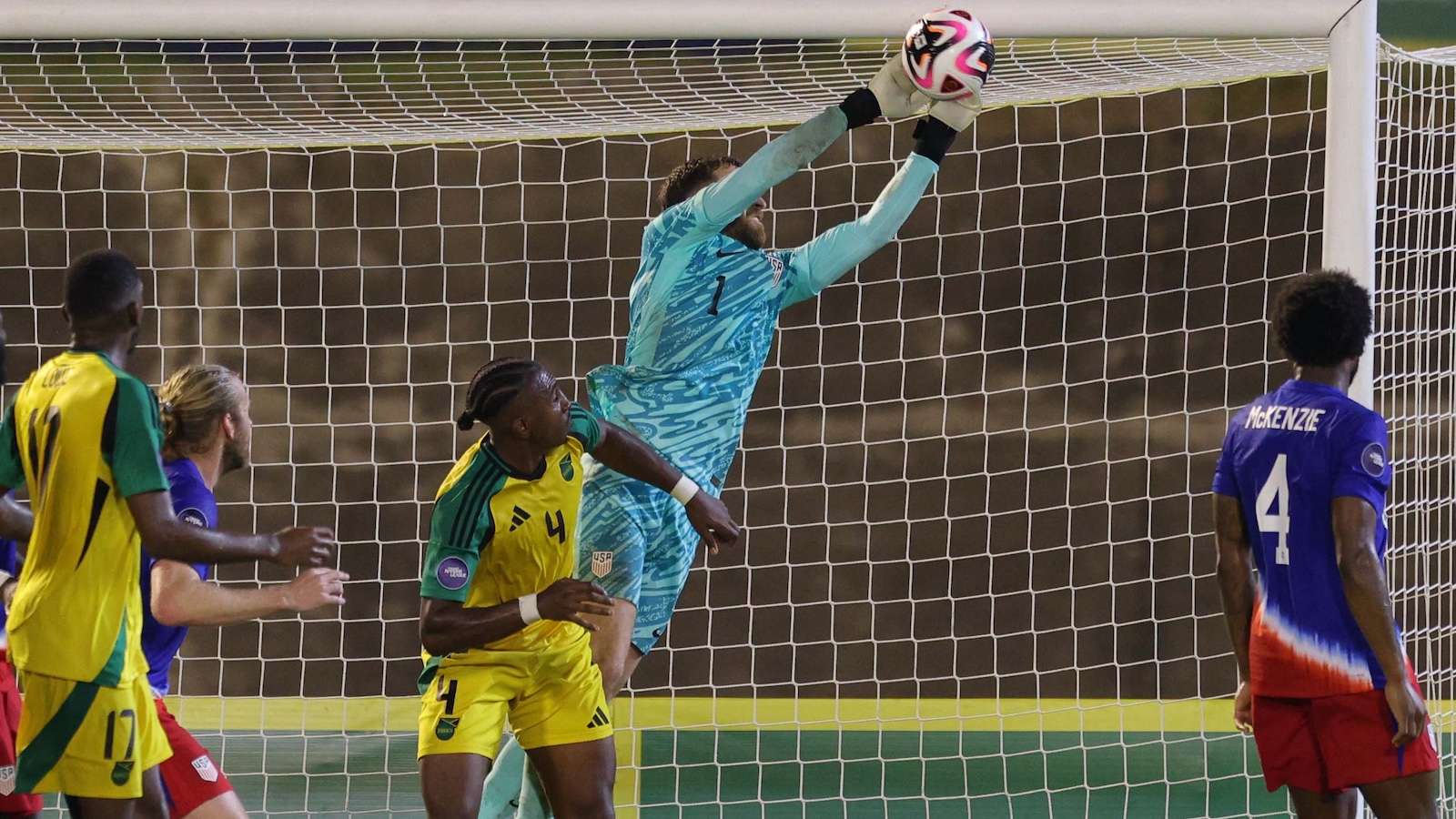 也让他在面 也让他在面